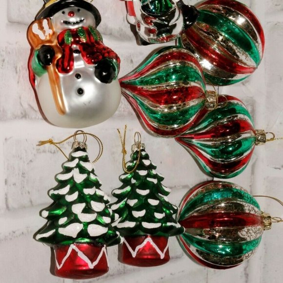 Valery Madelyn Set of 10 Glass Christmas Ornaments - Picture 3 of 7